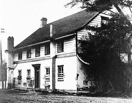 Douglas residence on Elliot Street before restoration