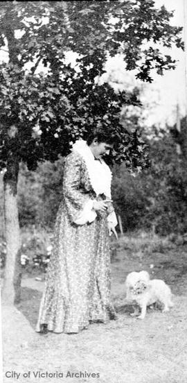 Aunt Dolly (Edith Louisa Higgins) in garden at 638 Elliot Street