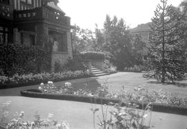 906 Pemberton Road, Mr. and Mrs. Grierson residence