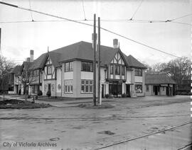 Corner of Windsor Road and Newport Avenue