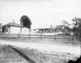 Stanley Avenue and Gladstone Avenue looking east