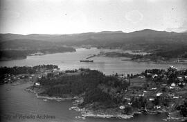 Aerial photos of ships in and around Esquimalt Harbour