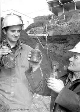 Antique bottles found in excavation on Beach Drive in Oak Bay