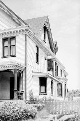 Milne family home at 617 Battery Street known as "Pinehurst"