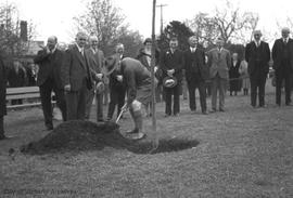 Lord Baden-Powell planting tree in Mayor's Grove