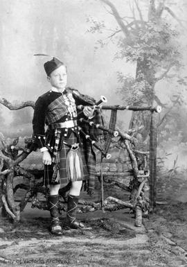 Jim MacKenzie with bagpipes