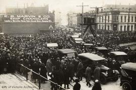 Crowds gathered on opening day of the Johnson Street Bridge