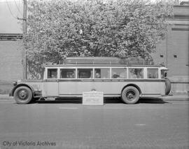 Vancouver Island Coach Lines Ltd. bus