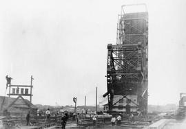 Johnson Street Bridge under construction