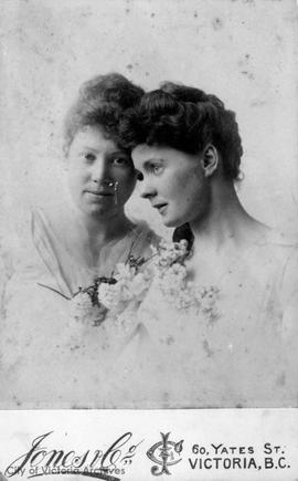 Maude and Nellie (Ellen) Cridge