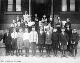 Boys Central School class.  Maurice Humber and Bruce Hutchinson