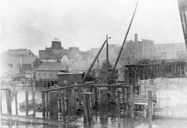 Johnson Street Bridge under construction