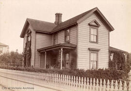 1145 Yates Street, Henry and Marion Moss residence