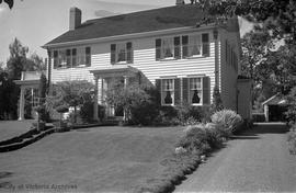 840 Pemberton Road, Mr. and Mrs. Thatcher residence