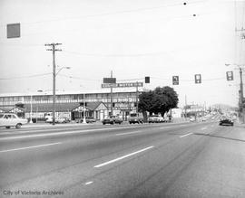 Douglas Street looking north from Hillside Avenue. Colony Motor Inn