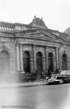 Bank of British North America, Yates Street.  Demolished 1949