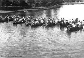 Canoe races at Gorge