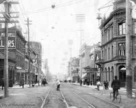 Government Street looking south from Fort Street.  Canadian Bank of Commerce on right