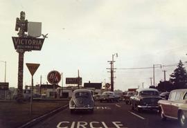 Approaching the roundabout from the south