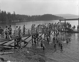 Gordon's Ltd. employee picnic